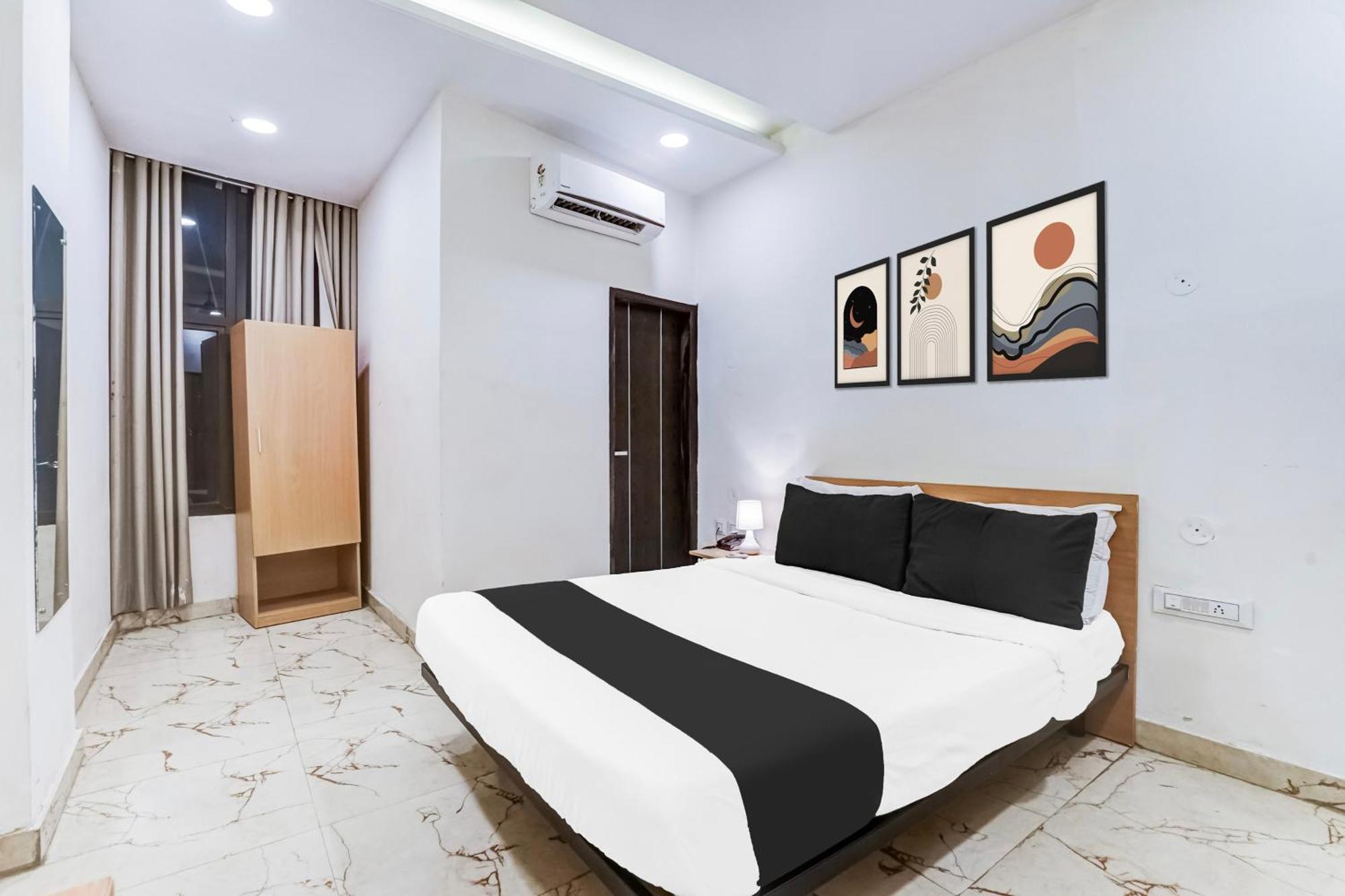 Super Townhouse Jagatpura Hotel ชัยปุระ ภายนอก รูปภาพ
